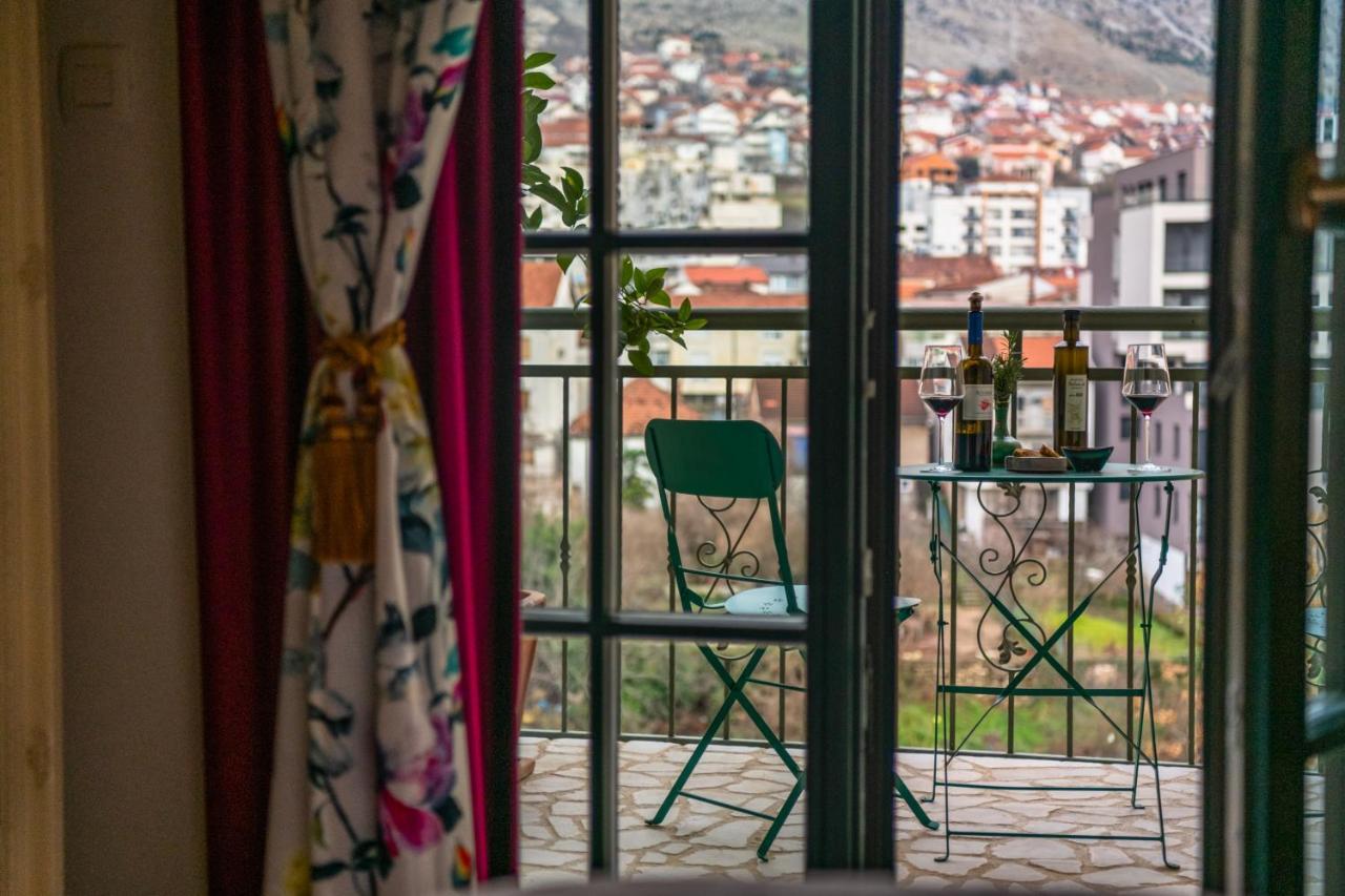 Nomad Rooms Mostar Buitenkant foto