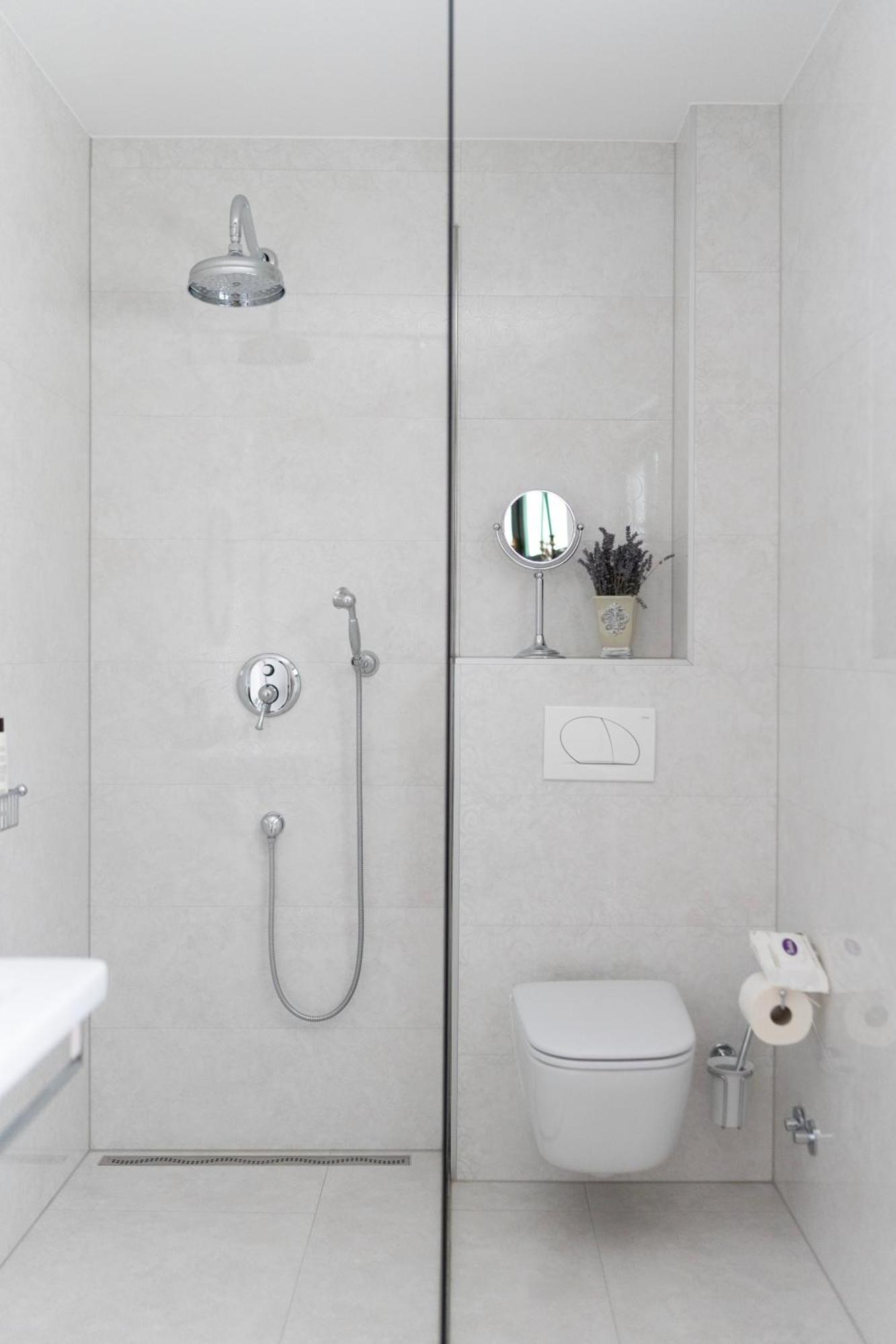Nomad Rooms Mostar Buitenkant foto
