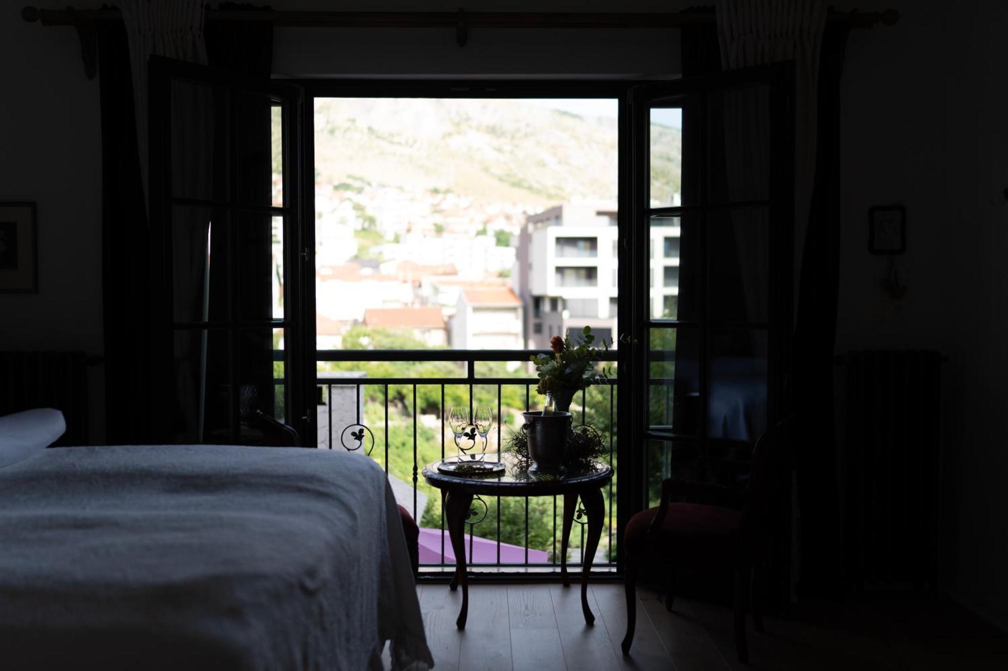 Nomad Rooms Mostar Buitenkant foto