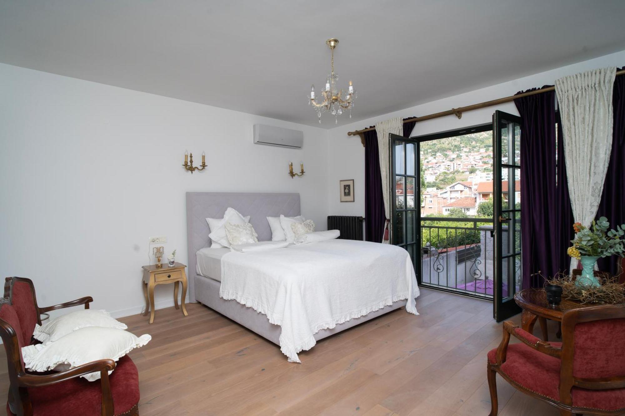 Nomad Rooms Mostar Buitenkant foto